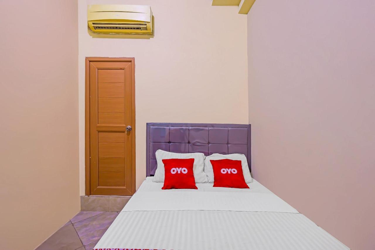 Oyo 92687 Alnindo Makaliwe Hotel จาการ์ตา ภายนอก รูปภาพ