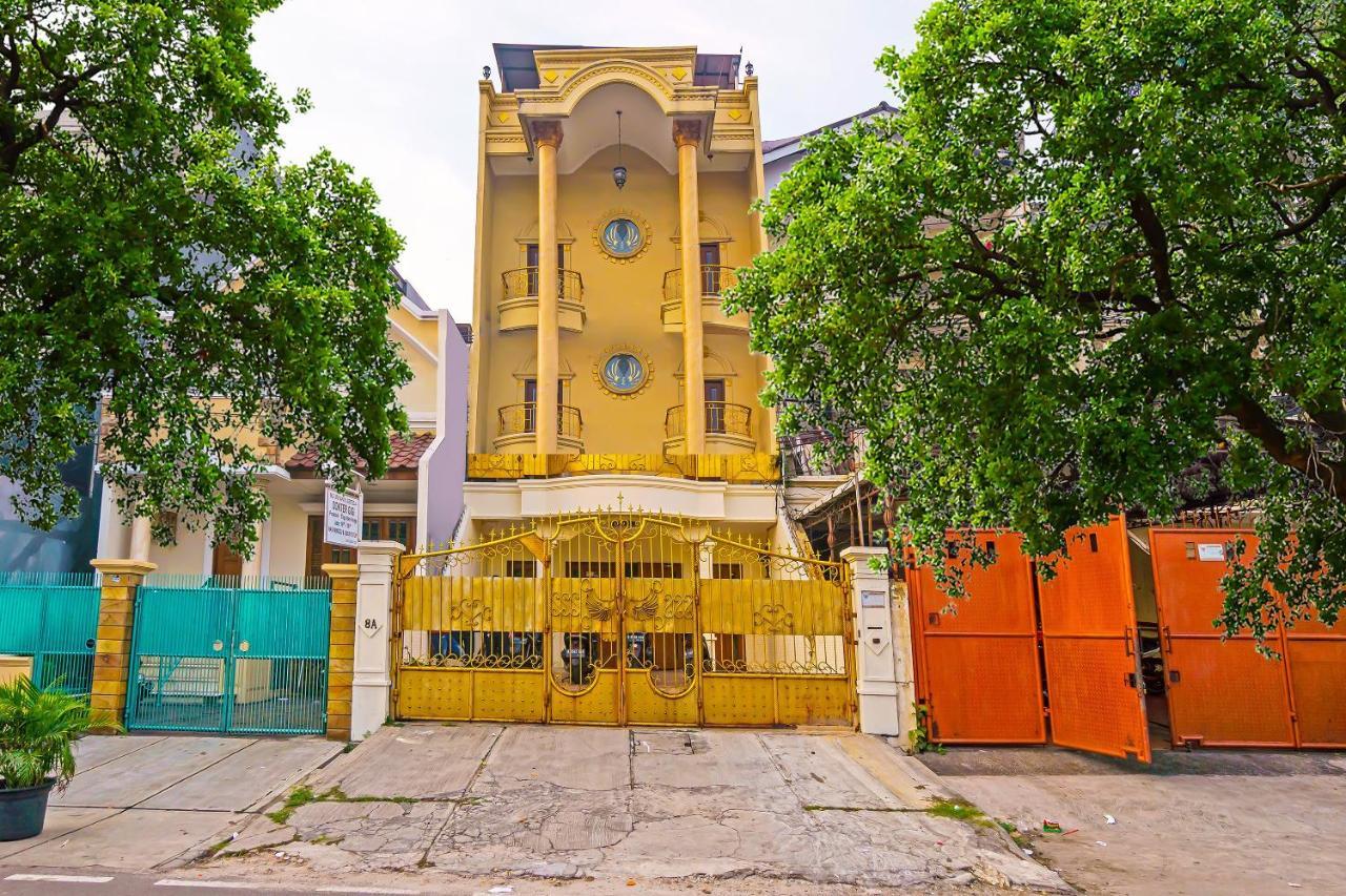 Oyo 92687 Alnindo Makaliwe Hotel จาการ์ตา ภายนอก รูปภาพ